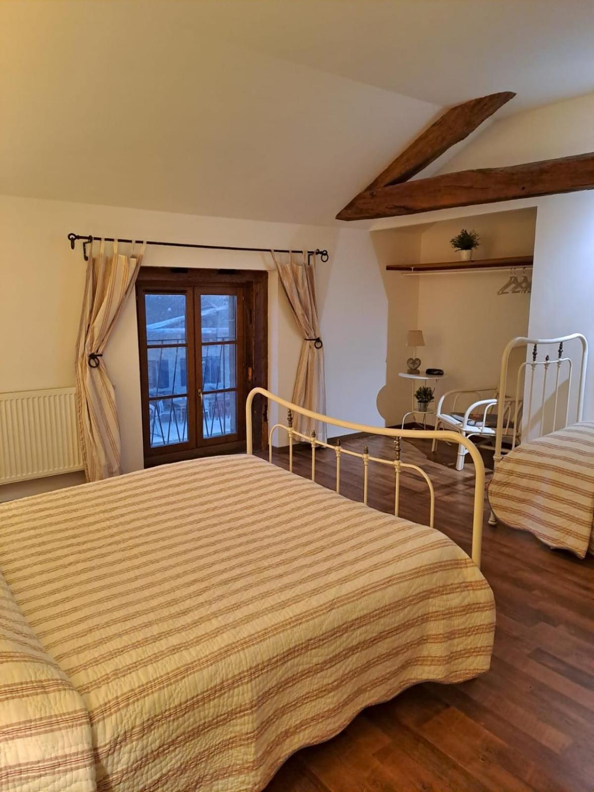Le Moulin Du Fay Bed & Breakfast Villemotier Ngoại thất bức ảnh